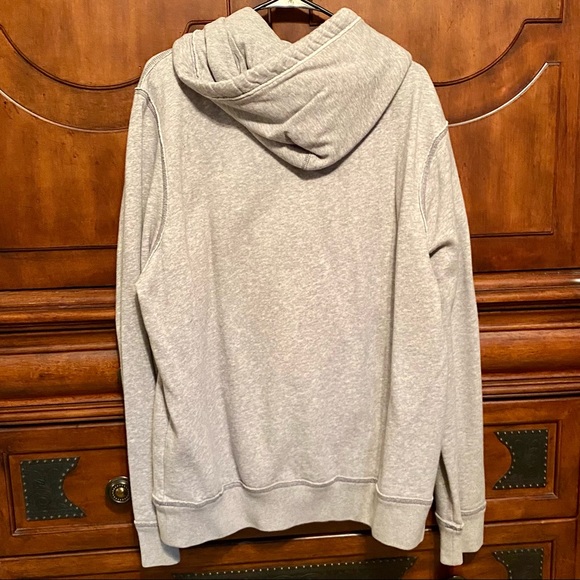 Grey Aero sweat shirt. - Picture 5 of 7